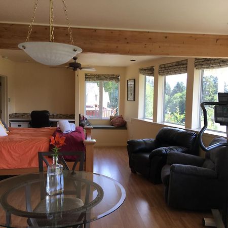 Kelli Creek Cottage - REDUCED PRICE ON TOURS Juneau Esterno foto