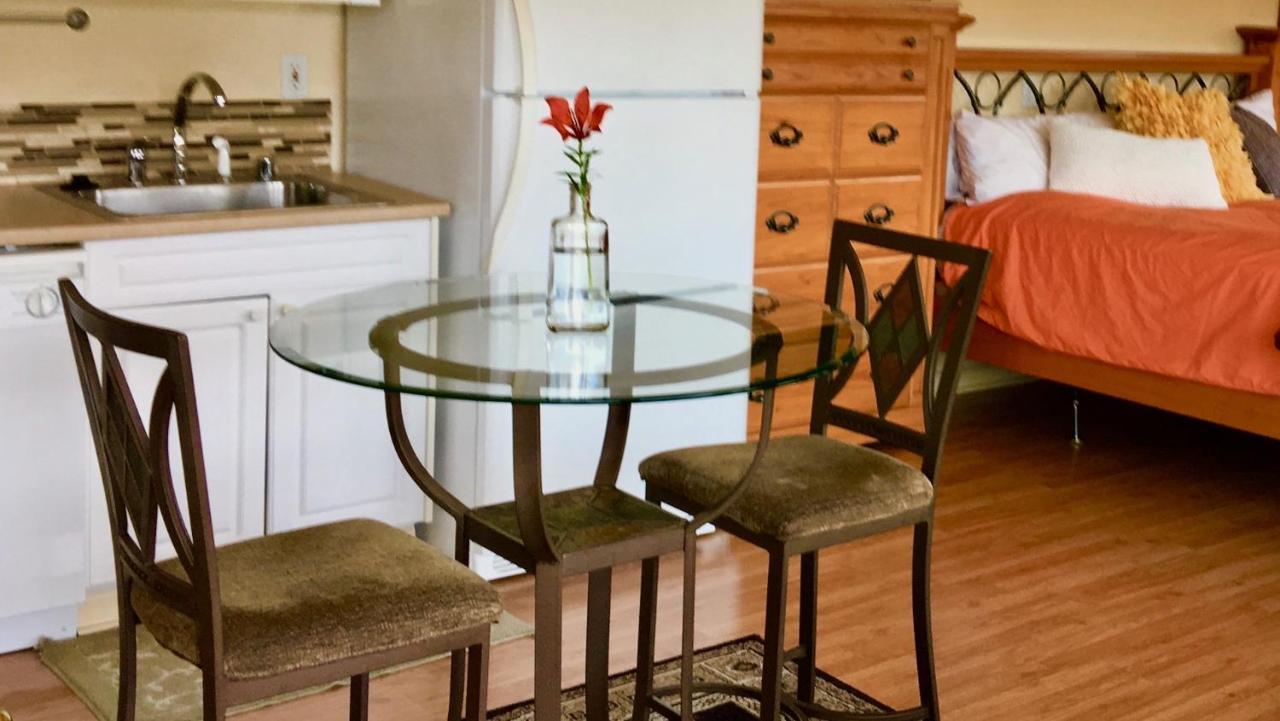 Kelli Creek Cottage - REDUCED PRICE ON TOURS Juneau Esterno foto