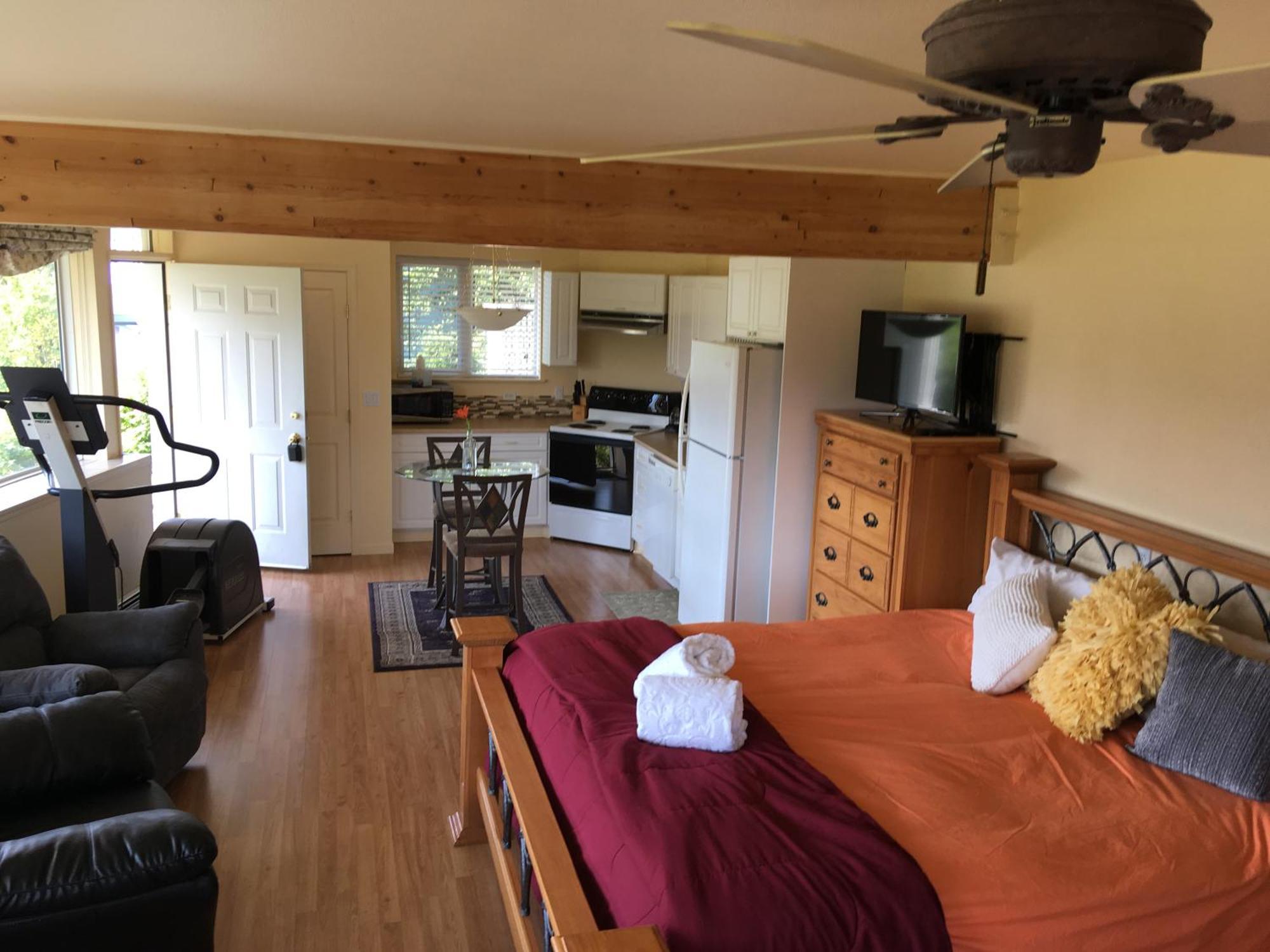 Kelli Creek Cottage - REDUCED PRICE ON TOURS Juneau Esterno foto