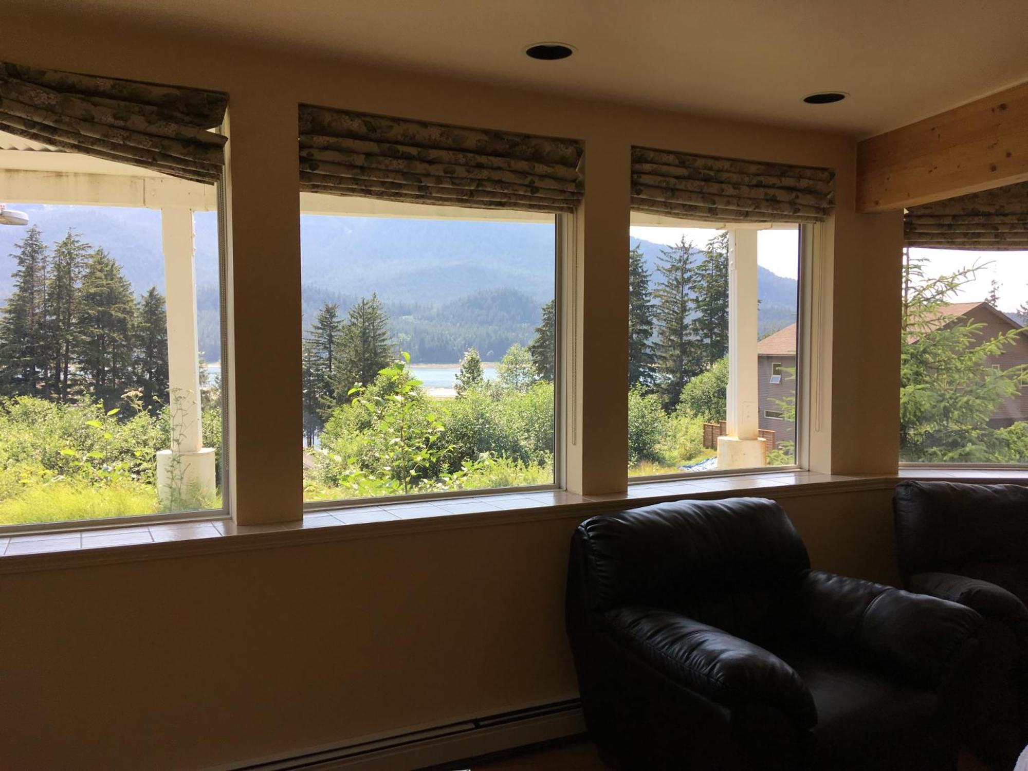 Kelli Creek Cottage - REDUCED PRICE ON TOURS Juneau Esterno foto